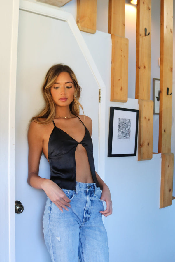 Arun Halter Top | Satin Black | Motel