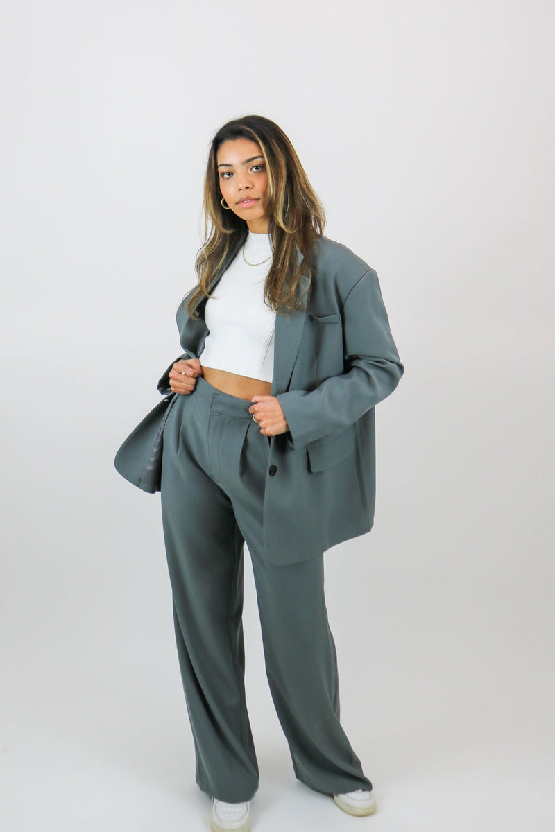 Stormy Straight Leg Trouser | Cool Grey