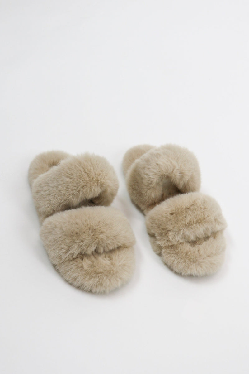 Wella Slipper | Latte Fur | Billini